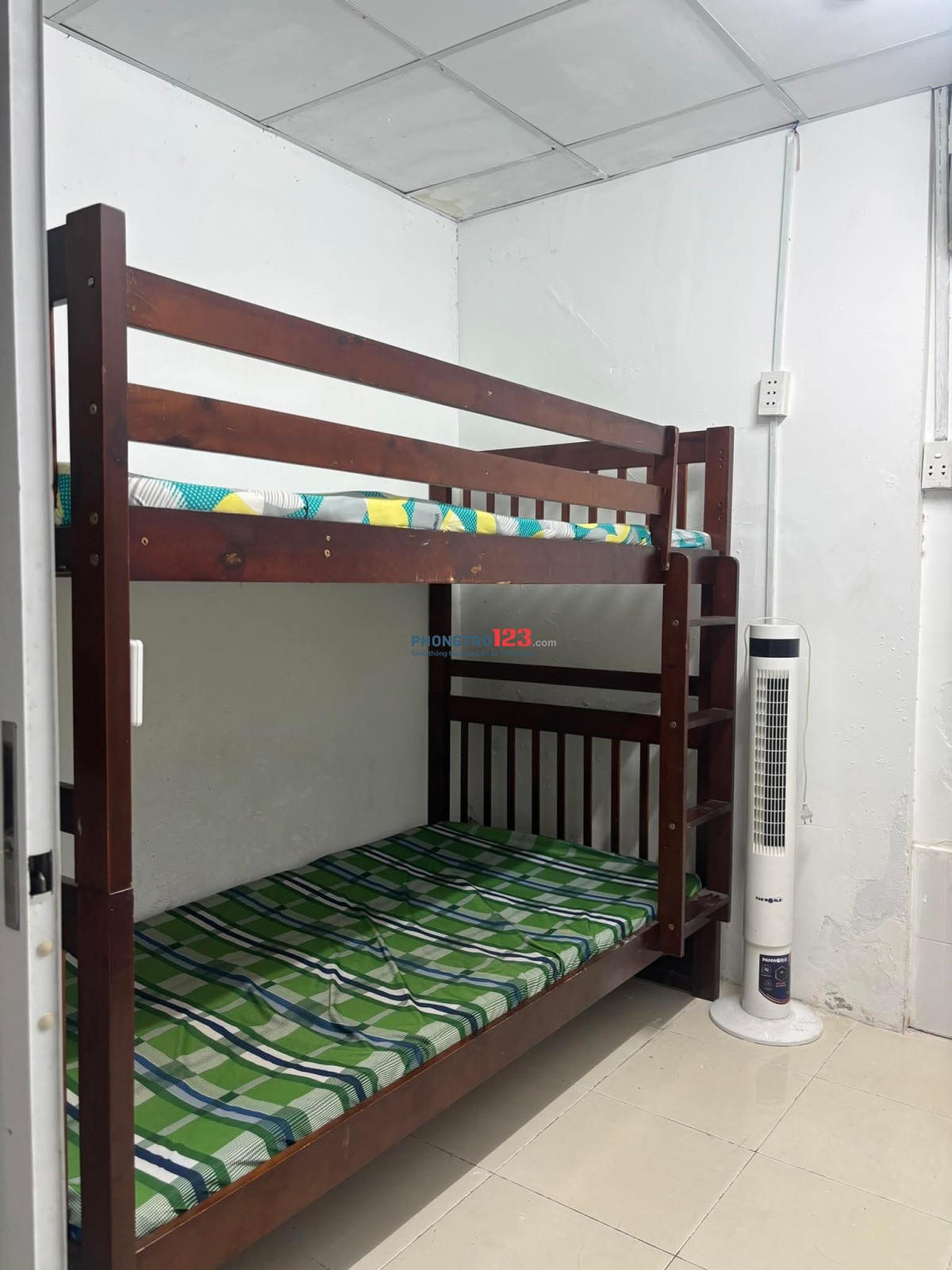 Phòng Trọ ghép nam 1t5, gần công viên Hoàng Văn Thụ, sân bay TSN