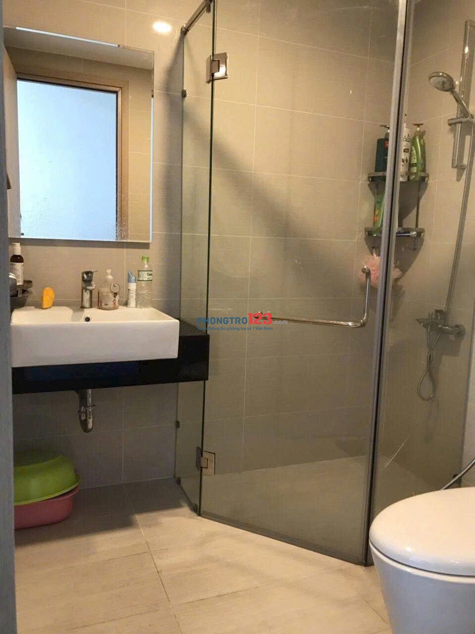 C/c Coop Mart Trường Chinh, P15, TB, 90m2, 2PN, Nội thất, 10tr/th. Nhà mới.