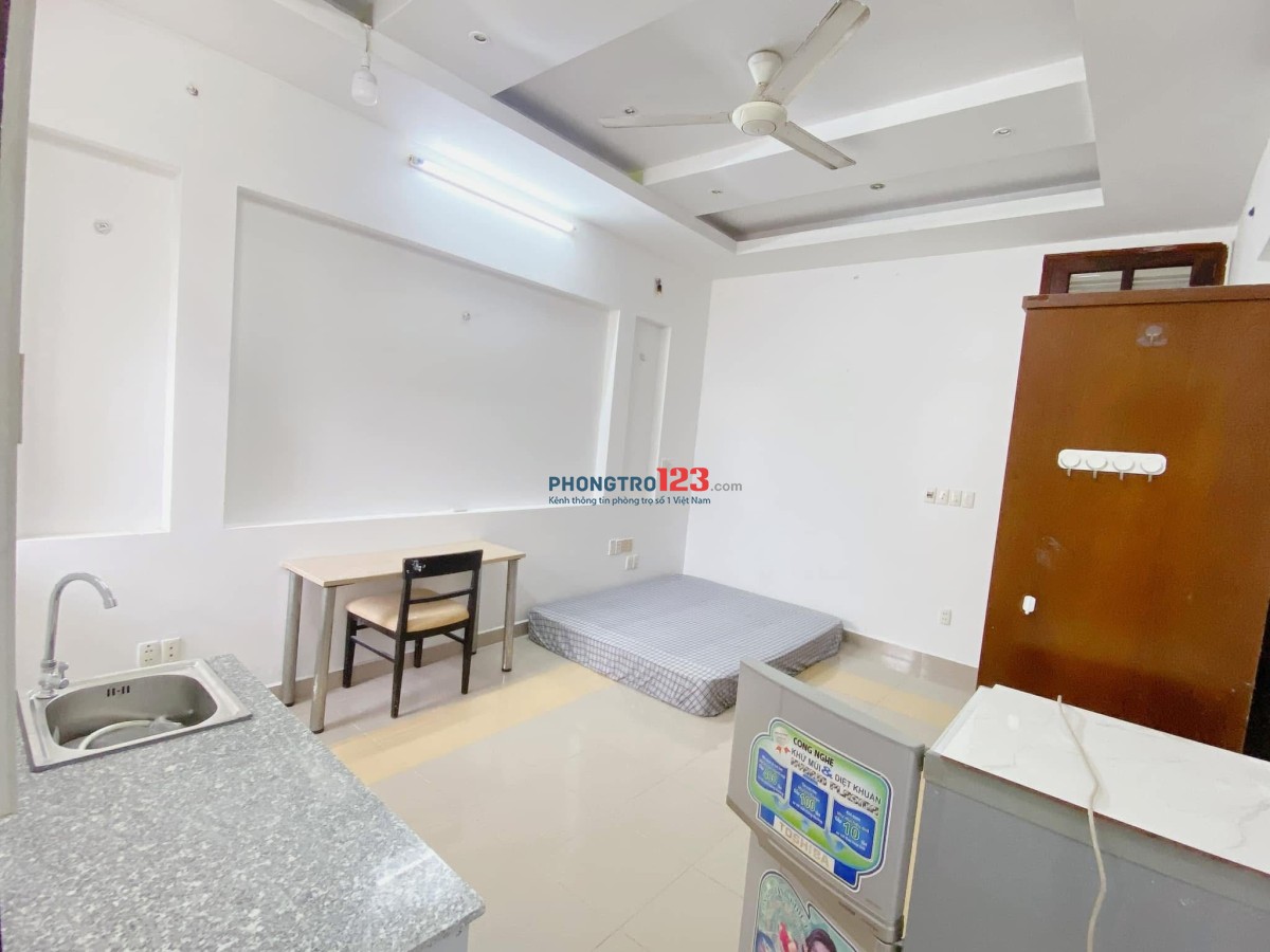 PHÒNG TRỌ 3p qua IUH. 4tr5 FULL NT TRƯỚC NHÀ LÀ CÔNG VIÊN Ở ĐƯỢC 3-4 NGƯỜI