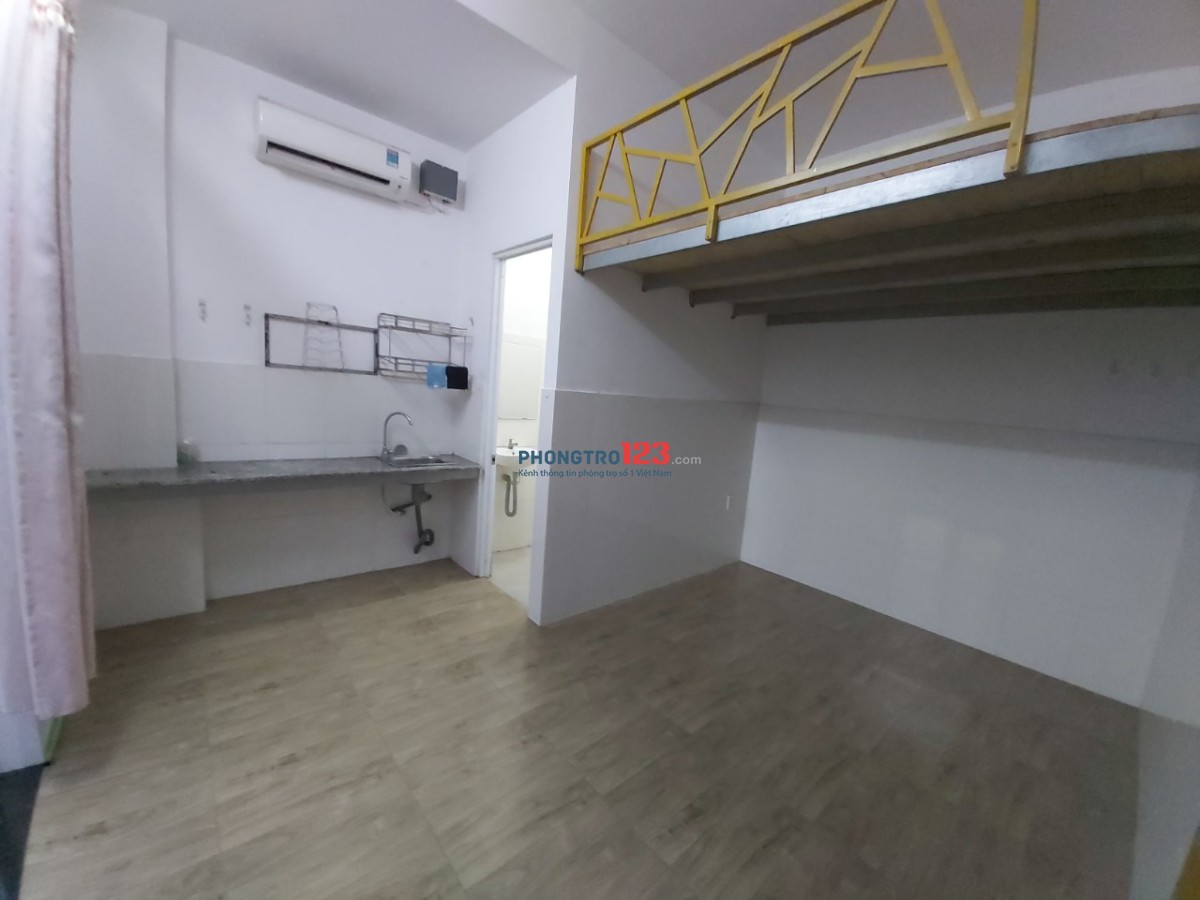 Cho thuê phòng trọ Thủ đức. Có máy lạnh, có gác , không chung chủ, cửa tự do
