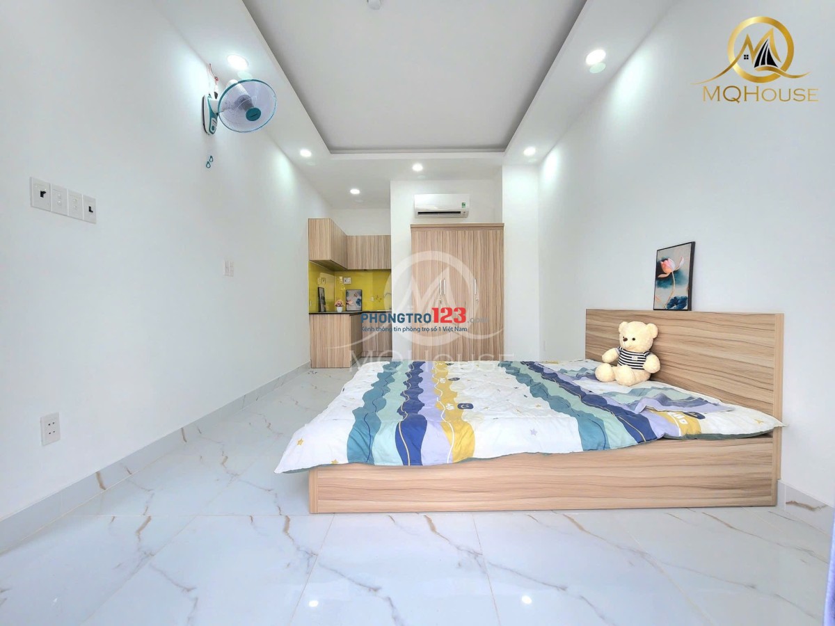 Căn hộ Studio Ban Công Full Nội Thất Gần Sân Bay Tân Sơn Nhất & Etown Cộng Hòa Tân Bình