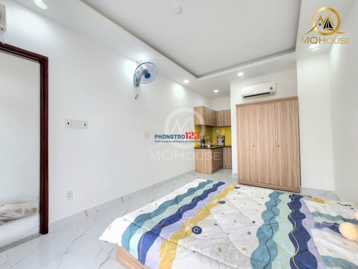 Căn hộ Studio Ban Công Full Nội Thất Gần Sân Bay Tân Sơn Nhất & Etown Cộng Hòa Tân Bình