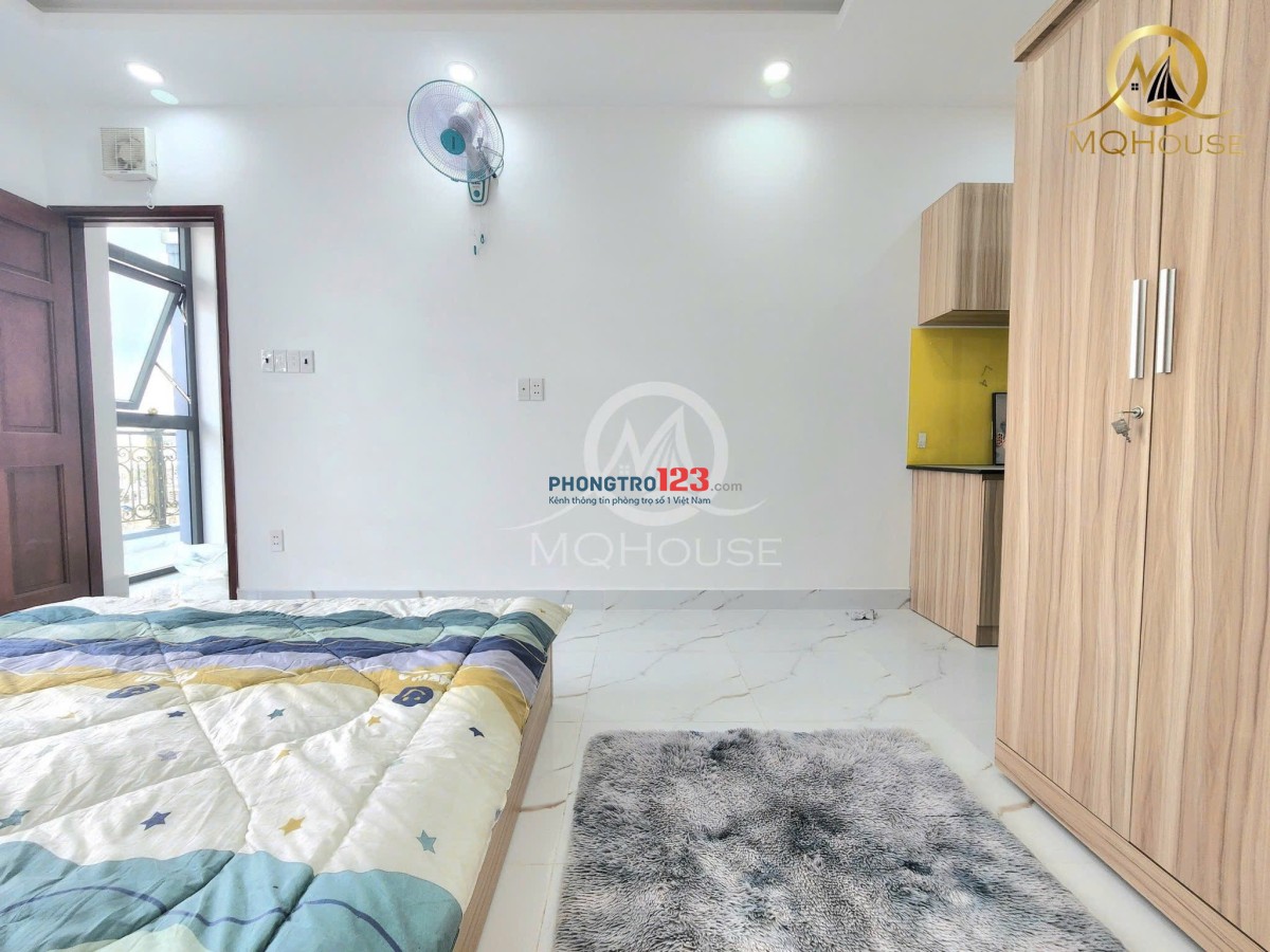 Căn hộ Studio Ban Công Full Nội Thất Gần Sân Bay Tân Sơn Nhất & Etown Cộng Hòa Tân Bình