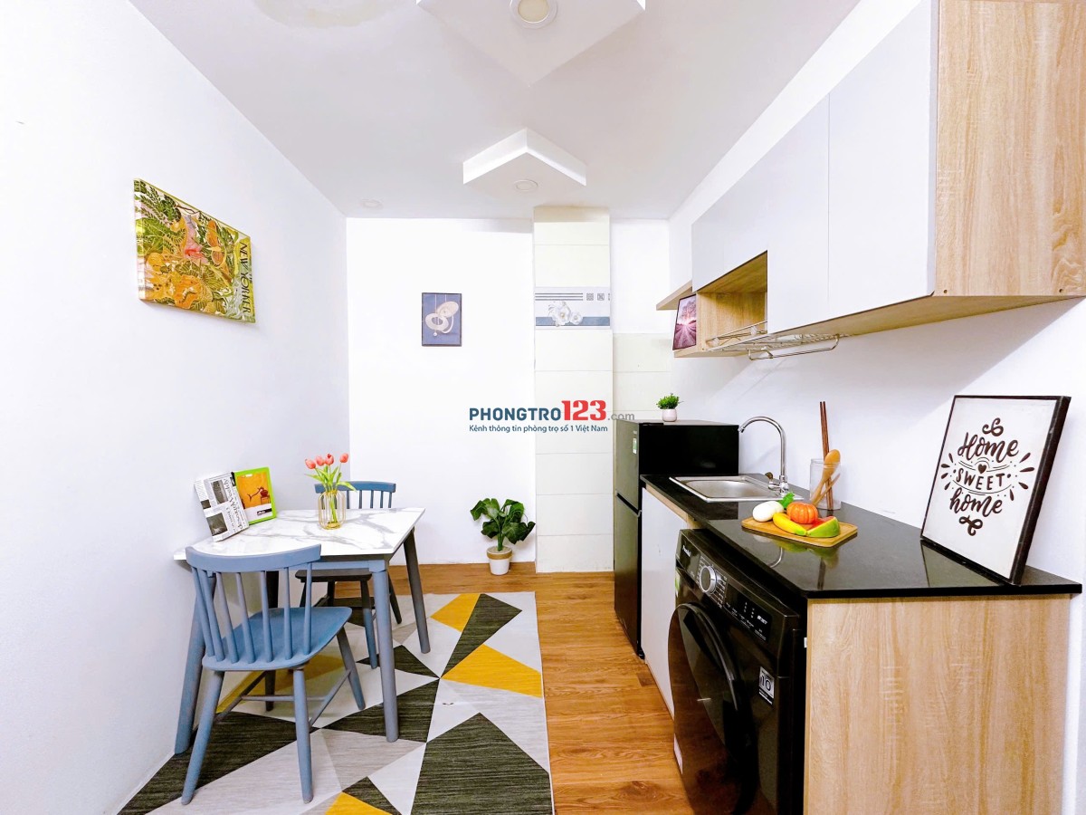 CHO THUÊ PHÒNG BAN CÔNG CÁCH HỌC VIỆN KHÀNG KHÔNG 800M