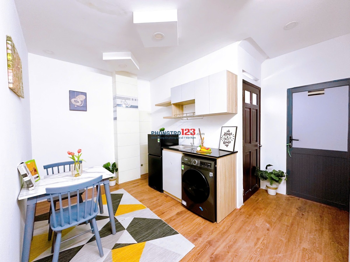 CHO THUÊ PHÒNG BAN CÔNG CÁCH HỌC VIỆN KHÀNG KHÔNG 800M