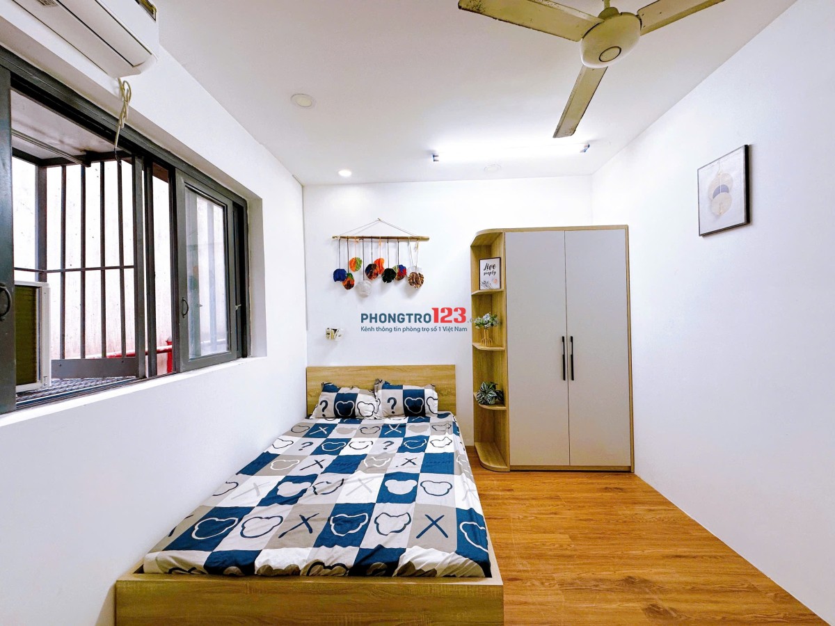 CHO THUÊ PHÒNG BAN CÔNG CÁCH HỌC VIỆN KHÀNG KHÔNG 800M