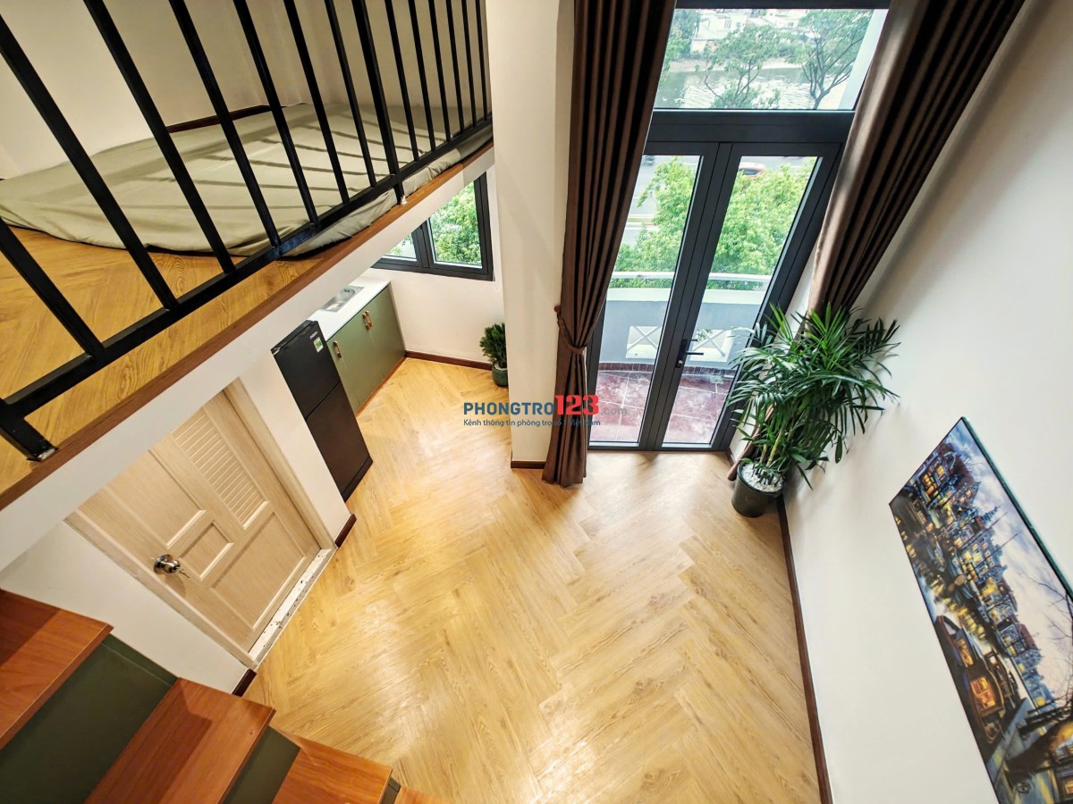 Cho thuê phòng có gác ban công đẹp xinh ngay mặt tiền Võ Văn Kiệt Q5 gần cầu chữ Y ĐH Y dược