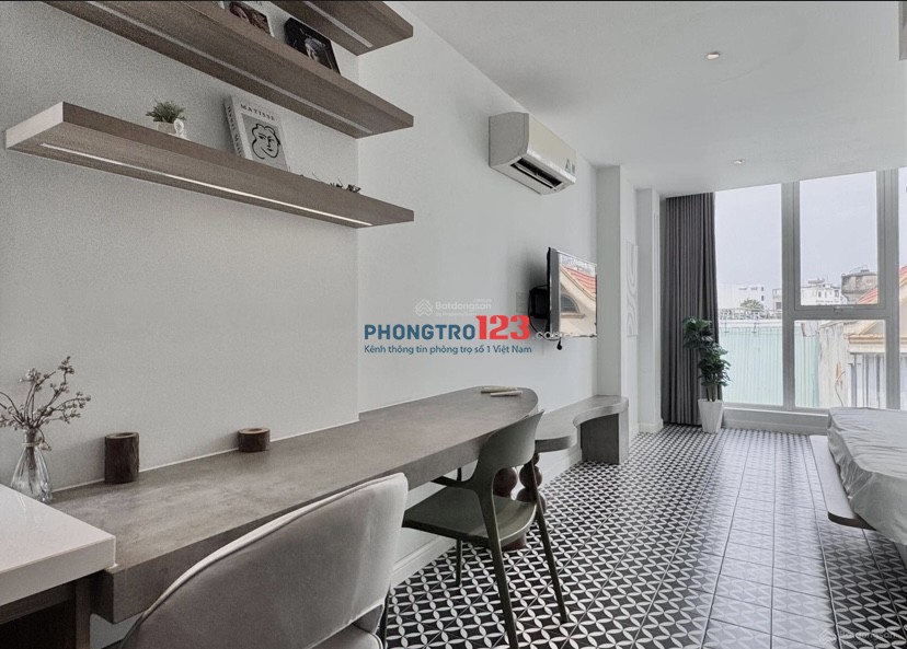 CHO THUÊ STUDIO – BAN CÔNG & CỬA SỔ – FULL NỘI THẤT