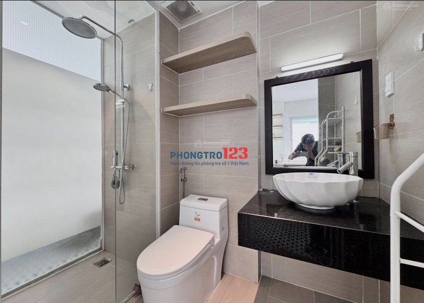 CHO THUÊ STUDIO – BAN CÔNG & CỬA SỔ – FULL NỘI THẤT