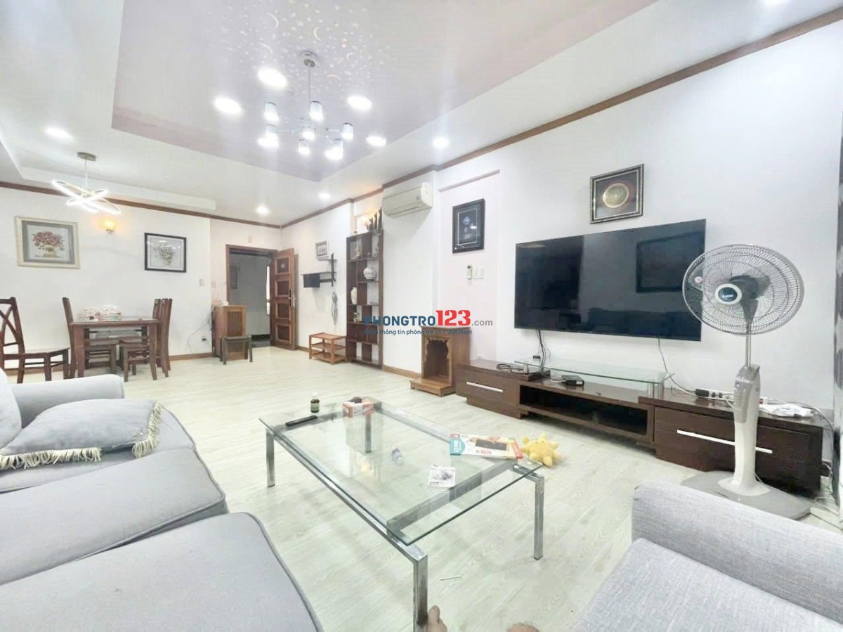 Chung cư Ruby,P15-Tân Bình căn 79m2-2p ngủ, nội thất giá 9,5tr