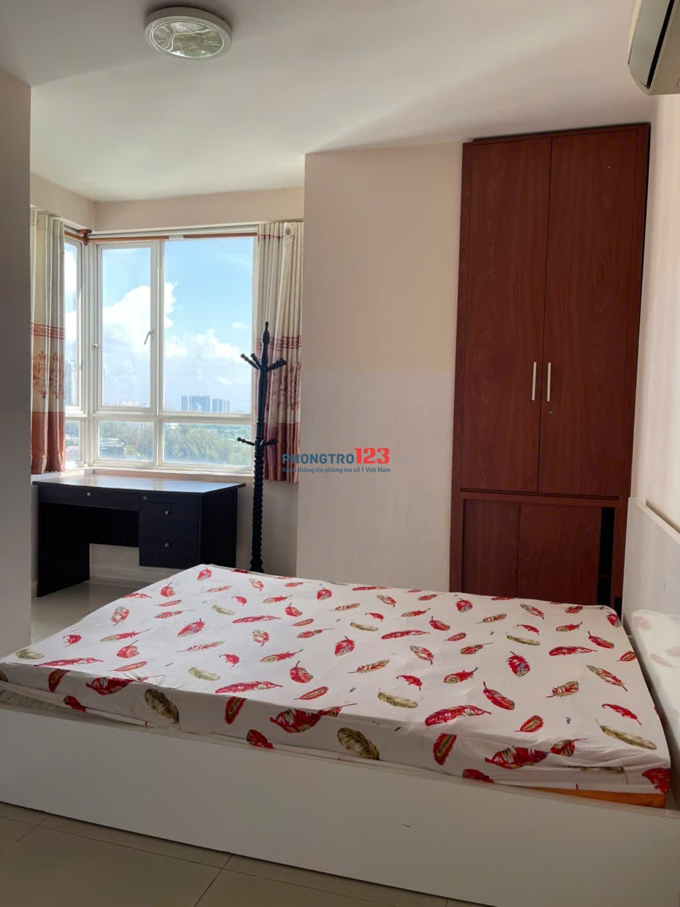 Cần Cho thuê căn hộ Sinh Lợi, Bình Chánh, Dt : 120 m2, 3PN, 2WC, Giá : 11.5 tr/th