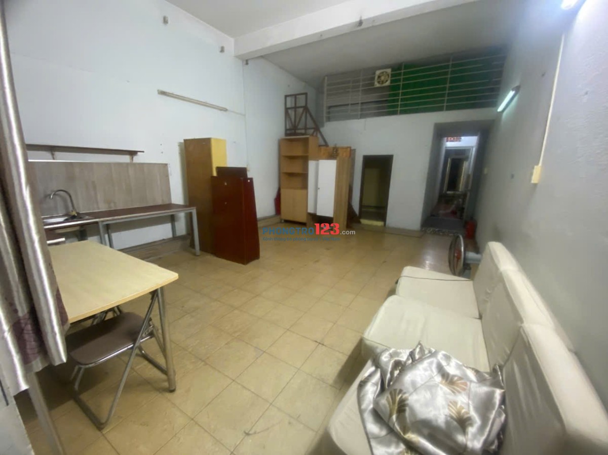 Cho thuê phòng trọ gần chợ Hòa Bình quận 5