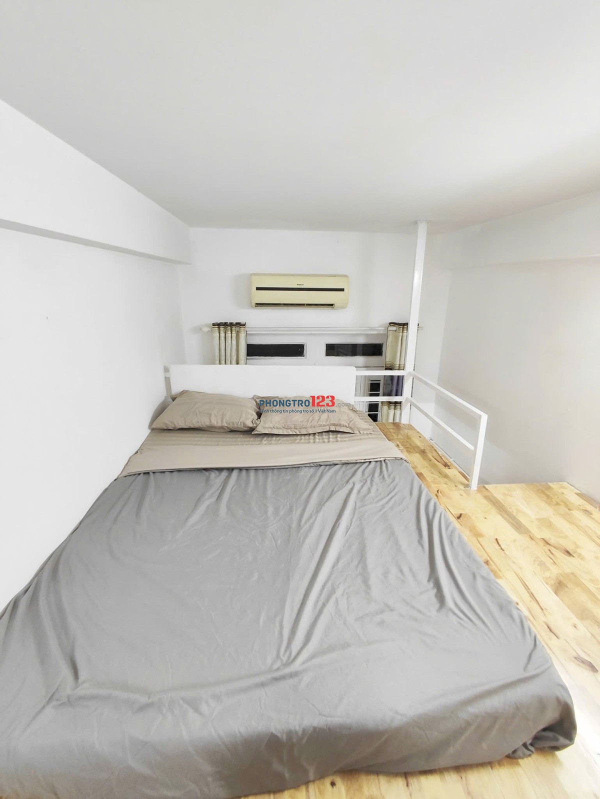 CHO THUÊ PHÒNG CỬA SỔ , 22m2 , ĐƯỜNG ĐINH TIÊN HOÀNG - GẦN HOÀNG SA, CHỢ TÂN ĐỊNH QUẬN 1