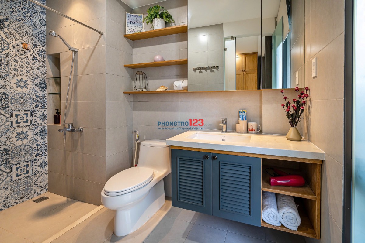 CHO THUÊ CĂN HỘ CAO CẤP CỬA SỐ LỚN FULL NỘI THẤT – GẦN CẦU THỊ NGHÈ BÌNH THẠNH