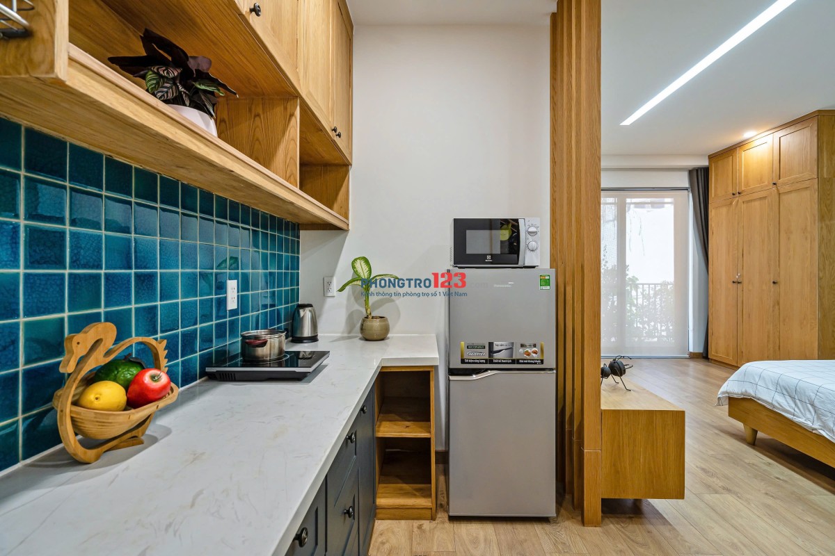 CHO THUÊ CĂN HỘ CAO CẤP CỬA SỐ LỚN FULL NỘI THẤT – GẦN CẦU THỊ NGHÈ BÌNH THẠNH