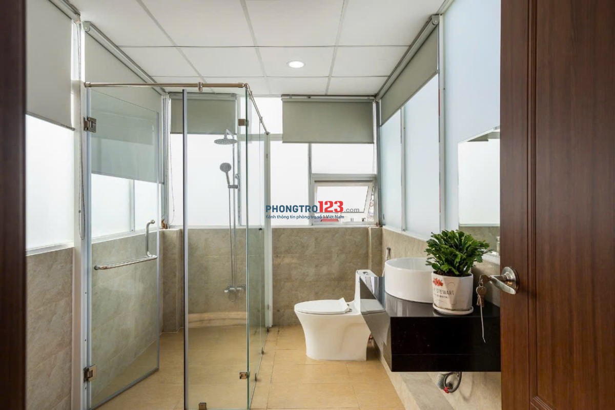  CĂN HỘ CỬA SỔ LỚN MÁY GIẶT RIÊNG GẦN HÀNG XANH GIÁP QUẬN 1, PHÚ NHUẬN !!!