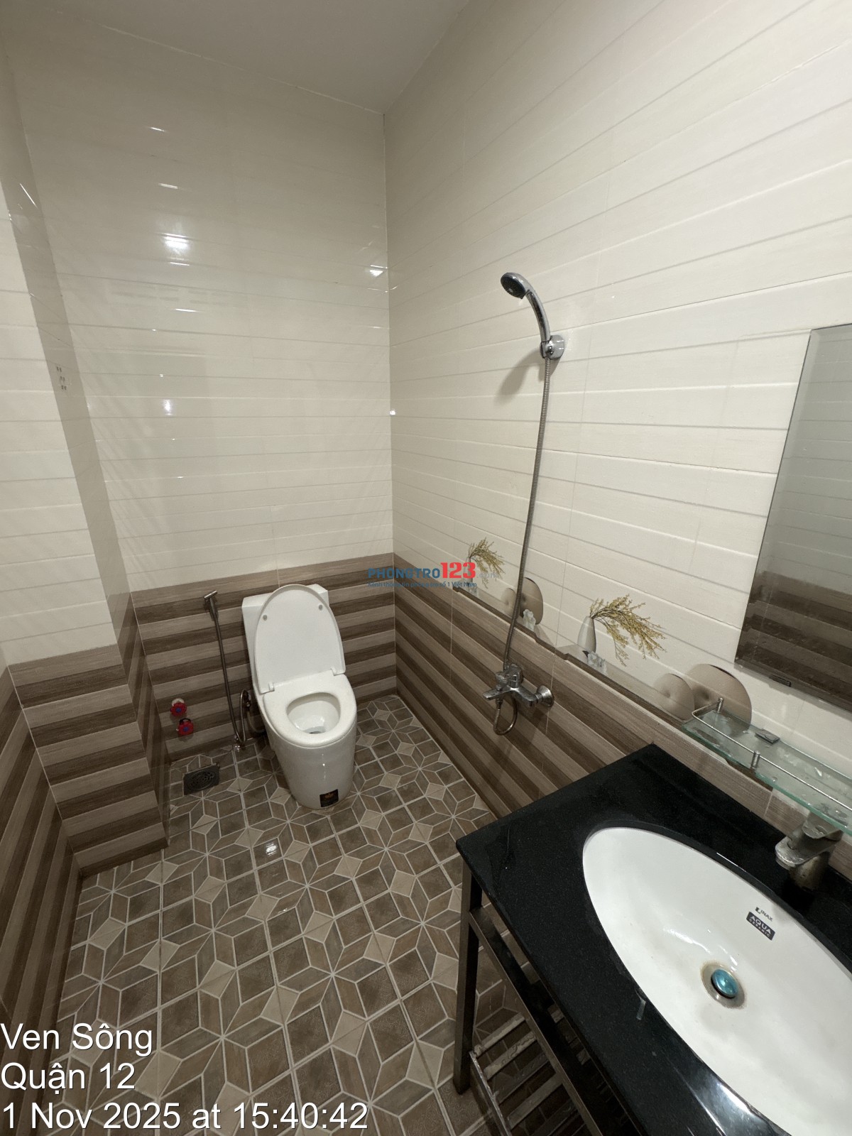 Phòng trọ gần IUH, VL CS 3, thuận tiện đi các quận trung tâm