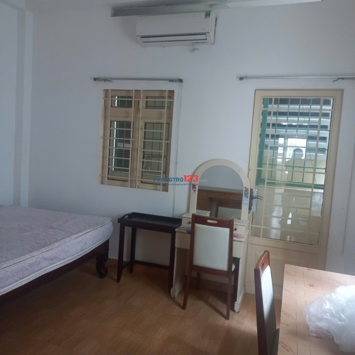 Cho thuê phòng trọ bình dân, khu vực an ninh tại quận 3