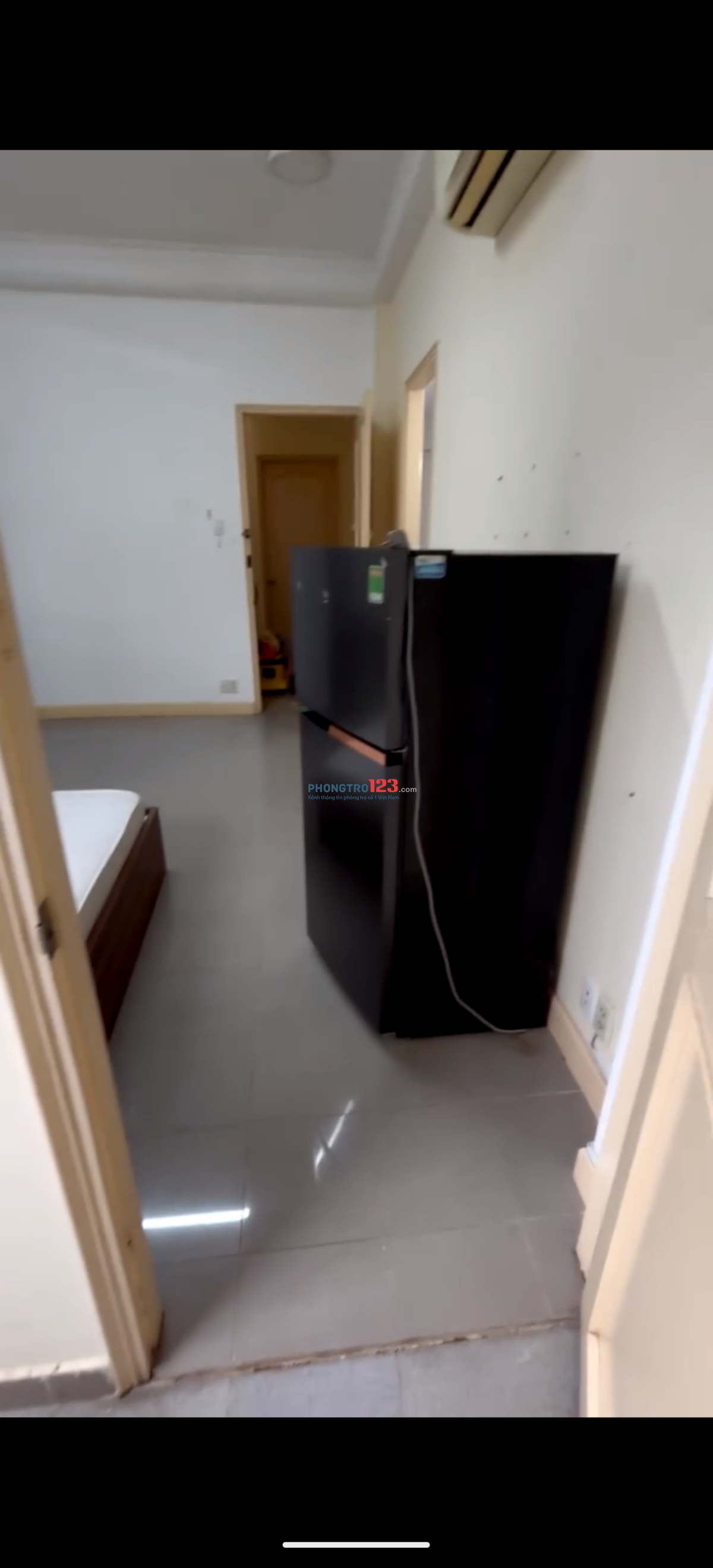 Cho thuê ChDV Phạm Viết Chánh Q1. Phòng rộng 5.5 tr. Tách bến tiện nghi. Có bồn tắm.