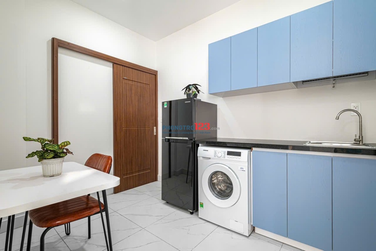 Cho Thuê Căn 1 Phòng Ngủ 30m2 Cửa Sổ Trời, Máy Giặt Riêng Ngay Ngã Tư Bảy Hiền, Tân Bình