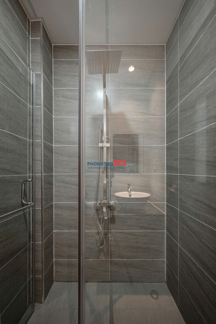 Cho Thuê Căn 1 Phòng Ngủ 30m2 Cửa Sổ Trời, Máy Giặt Riêng Ngay Ngã Tư Bảy Hiền, Tân Bình