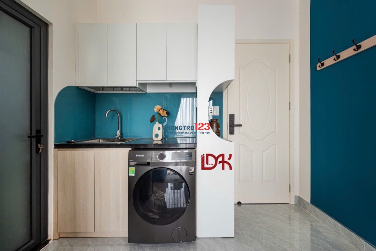 Cho Thuê Căn 1 Phòng Ngủ 30m2 Cửa Sổ Trời, Máy Giặt Riêng Ngay Ngã Tư Bảy Hiền, Tân Bình