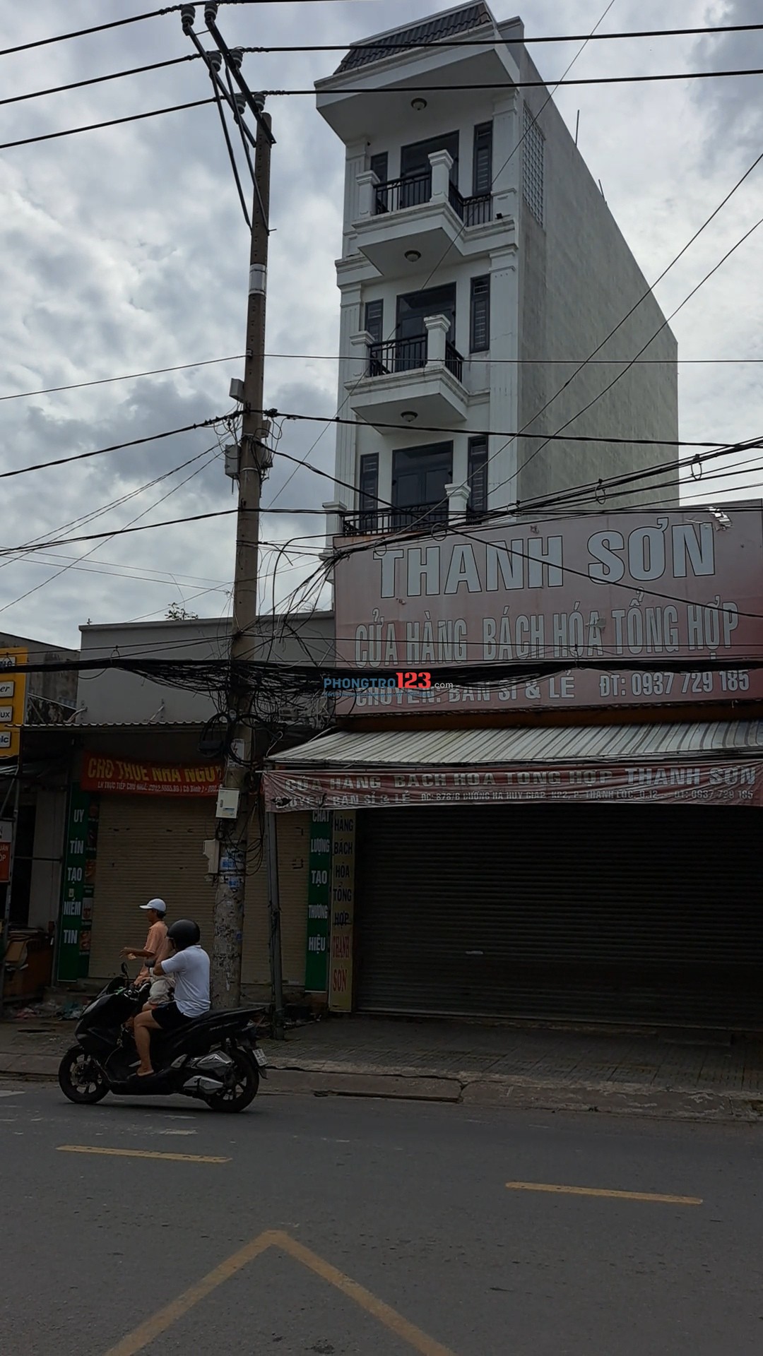 Cho thuê ký túc xá nhà mặt tiền đường Hà Huy Giáp gần chợ Đường