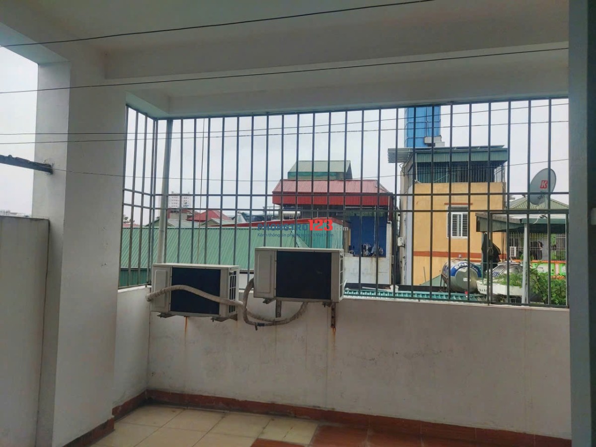 Thuê trọ gần Ngã tư sở , gọi cô Lưu chủ trọ: 0986491768