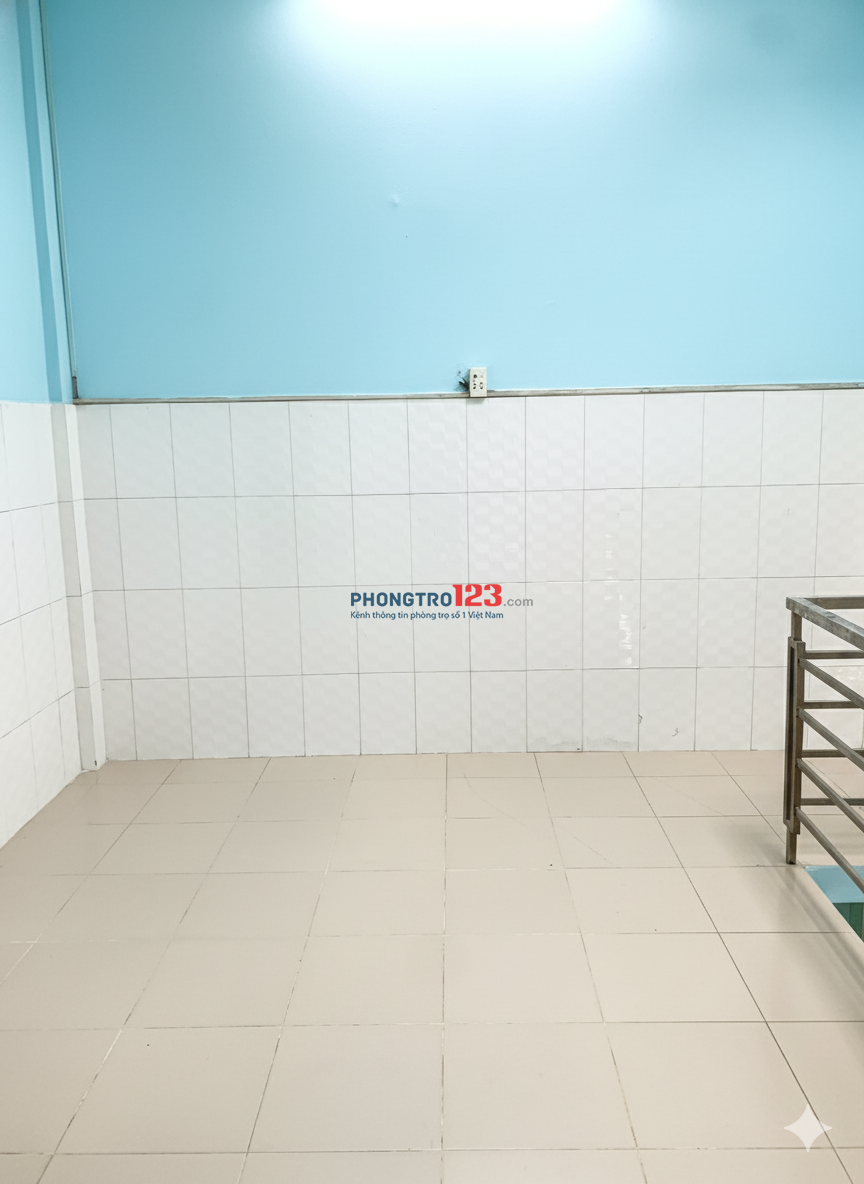 Nhà 1 trệt 1 lầu 32m2 tại quận 8 gần chợ và trường học có camera an ninh 24/7