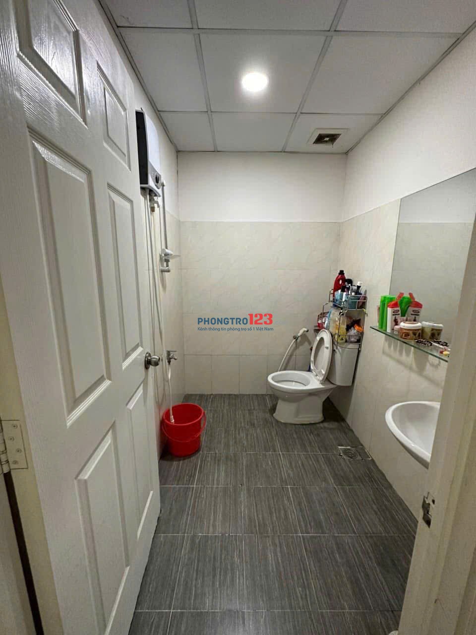 5tr8/tháng. Cọc 2 tháng, 1PN, 1WC, C/c Phúc yên, Phan Huy Ích, TB.