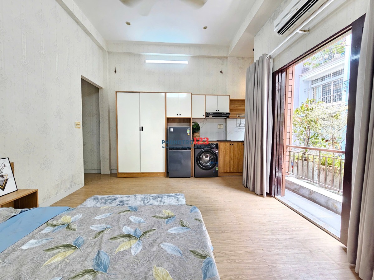 STUDIO MỚI TINH 100% - MÁY GIẶT & BẾP RIÊNG BANCOL CỰC THOÁNG NGAY TRUNG TÂM PHÚ NHUẬN GIÁP Q1, Q3