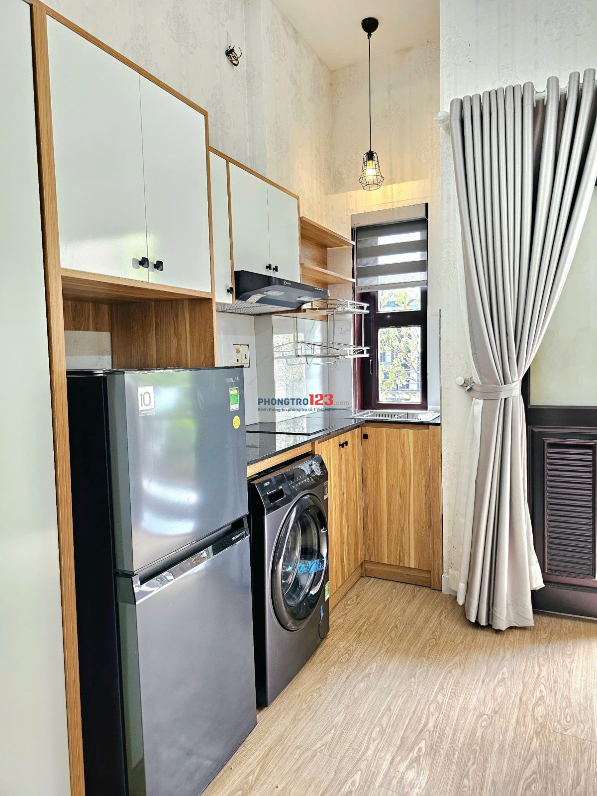 STUDIO MỚI TINH 100% - MÁY GIẶT & BẾP RIÊNG BANCOL CỰC THOÁNG NGAY TRUNG TÂM PHÚ NHUẬN GIÁP Q1, Q3