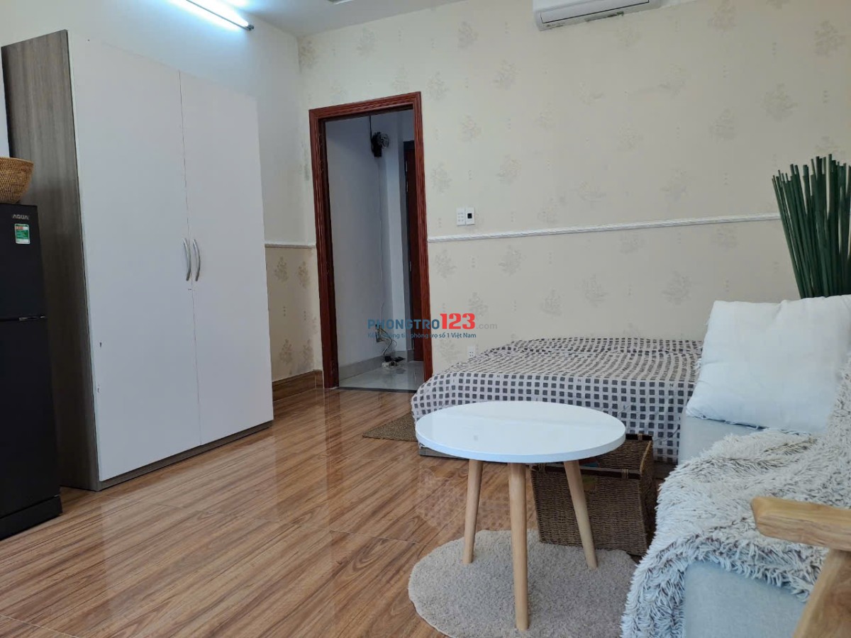 CĂN HỘ STUDIO CỬA SỔ BANG CÔNG LỚN, PHÚ NHUẬN