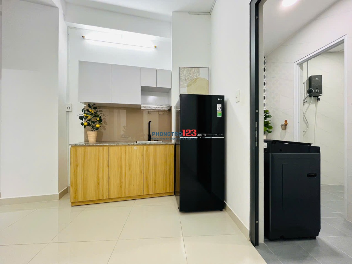 CĂN HỘ 2PN – 2 BAN CÔNG SIÊU THOÁNG. 112 Hoa Đào, P.2, Phú Nhuận