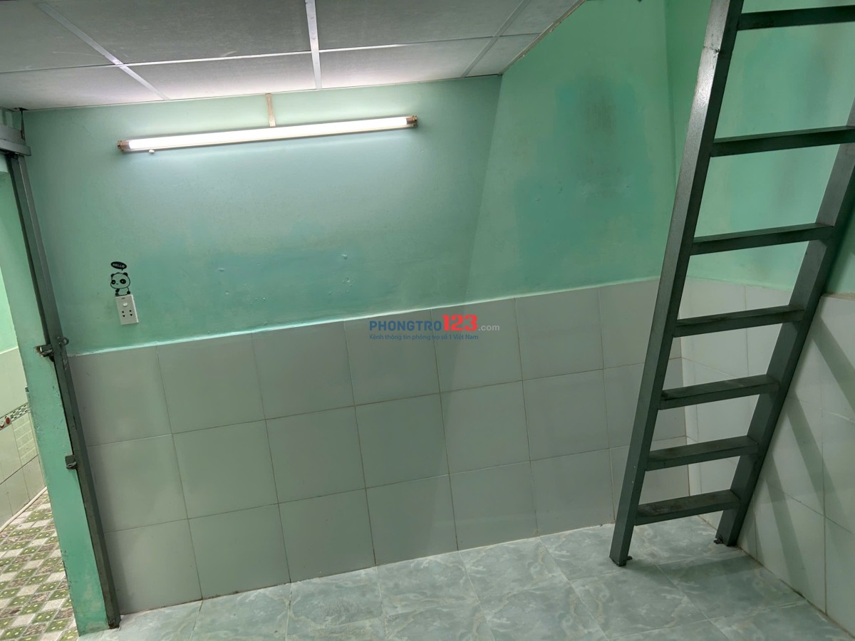 Phòng mới xây như hình - HẺM 111 PHẠM VĂN CHIÊU