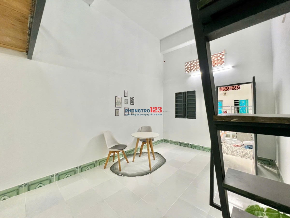 CHUNG CƯ MINI DT 30M² CHƯA TÍNH GÁC NHÀ XE RỘNG BẢO VỆ AN NINH 24/24 KHU SÂN BAY