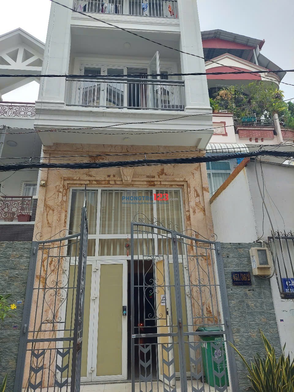 Chính chủ: Cho thuê Phòng trọ Ban côngGiờ tự do địa chỉ: 451/36/2 Tô Hiến Thành, P14, Q10.