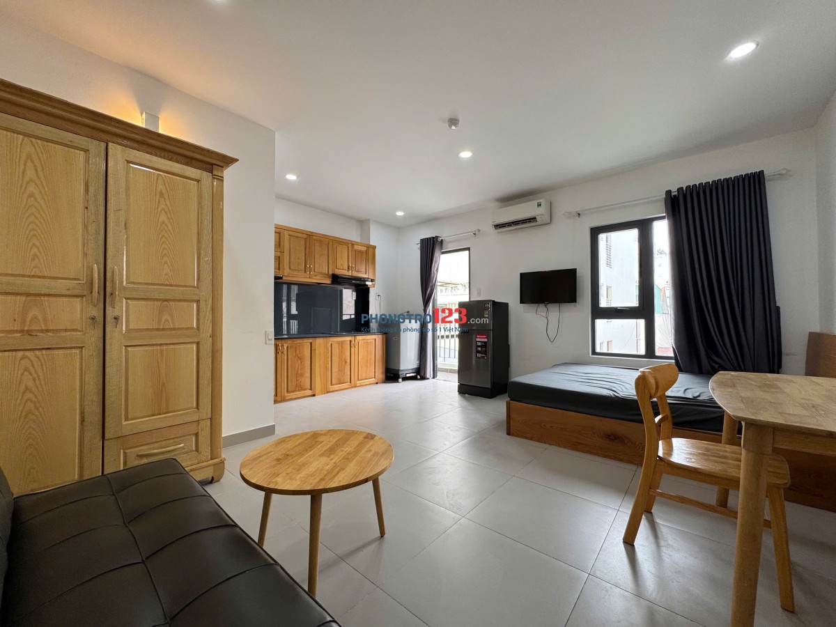 Cho thuê căn hộ dịch vụ full nội thất gần sân bay - Ngô Bệ, Tân Bình