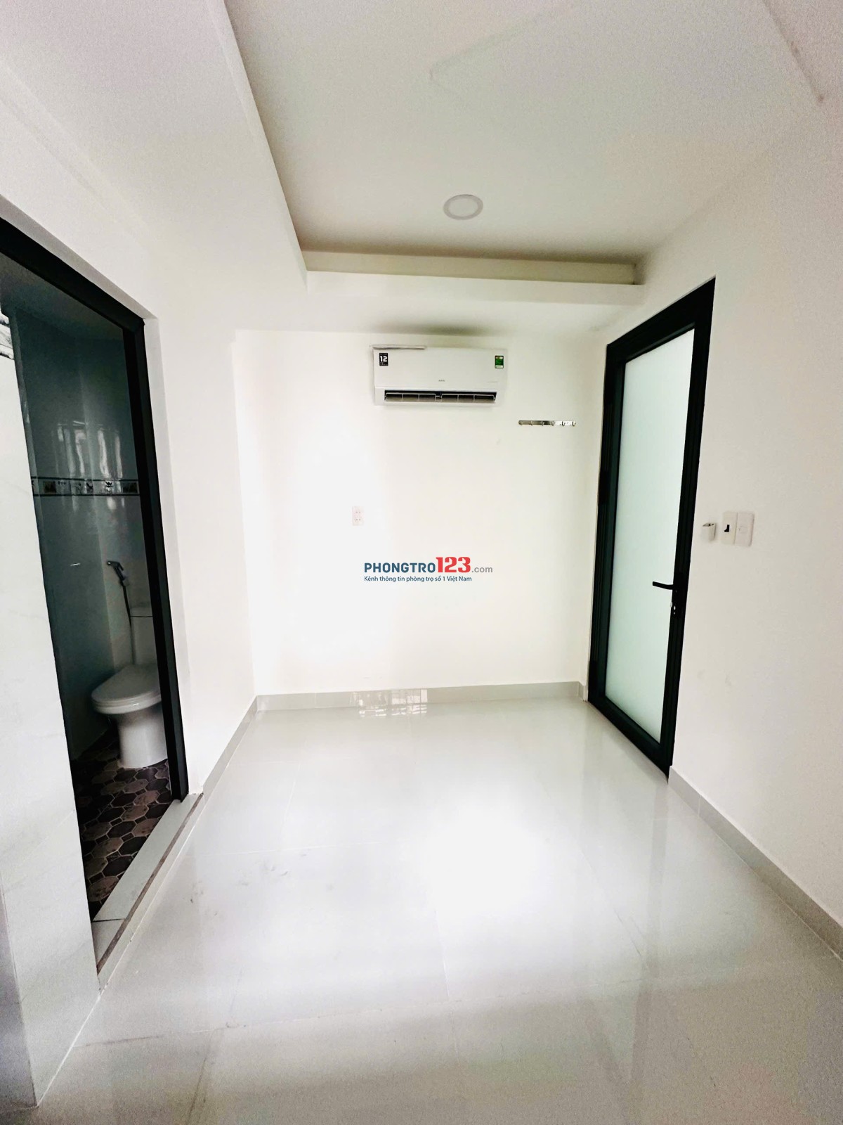 CHO THUÊ PHÒNG STUDIO BAN CÔNG Ở BÌNH QUỚI THANH ĐA