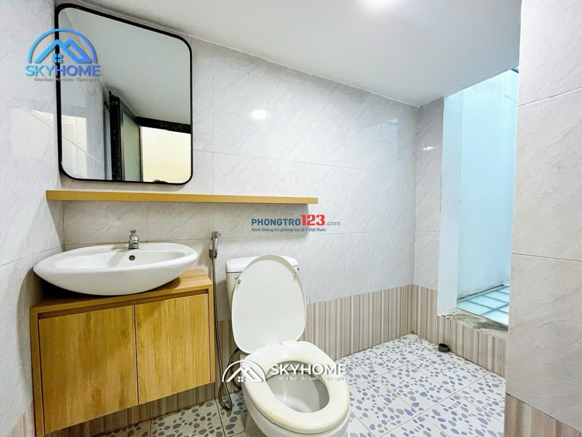 CHDV Duplex siêu xinh quận 7 - gần TTTM Cresent Mall, Lotte