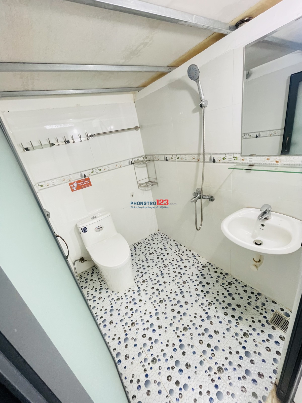 Phòng ban công Duplex gác rộng thoáng full nội thất