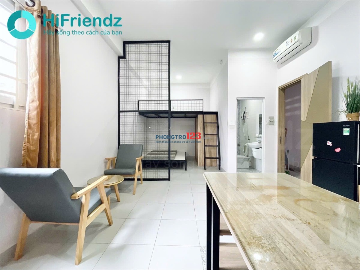 Duplex Tách Bếp, Tiện Nghi Cao Cấp Ở Được 4 Người, Sát Bên Hutech Và Bến Xe Miền Đông