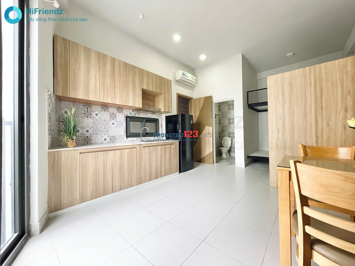 Duplex Tách Bếp, Tiện Nghi Cao Cấp Ở Được 4 Người, Sát Bên Hutech Và Bến Xe Miền Đông