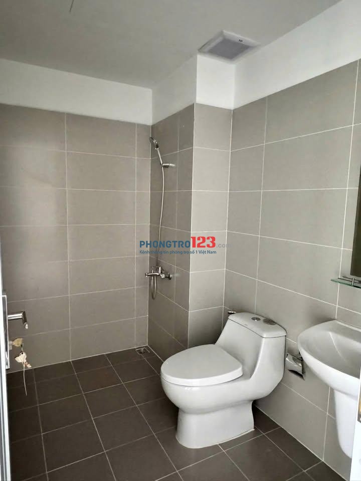 Cho thuê căn 2p C/c Carillon 2, Hòa Thạnh, Tân Phú - giá 9tr