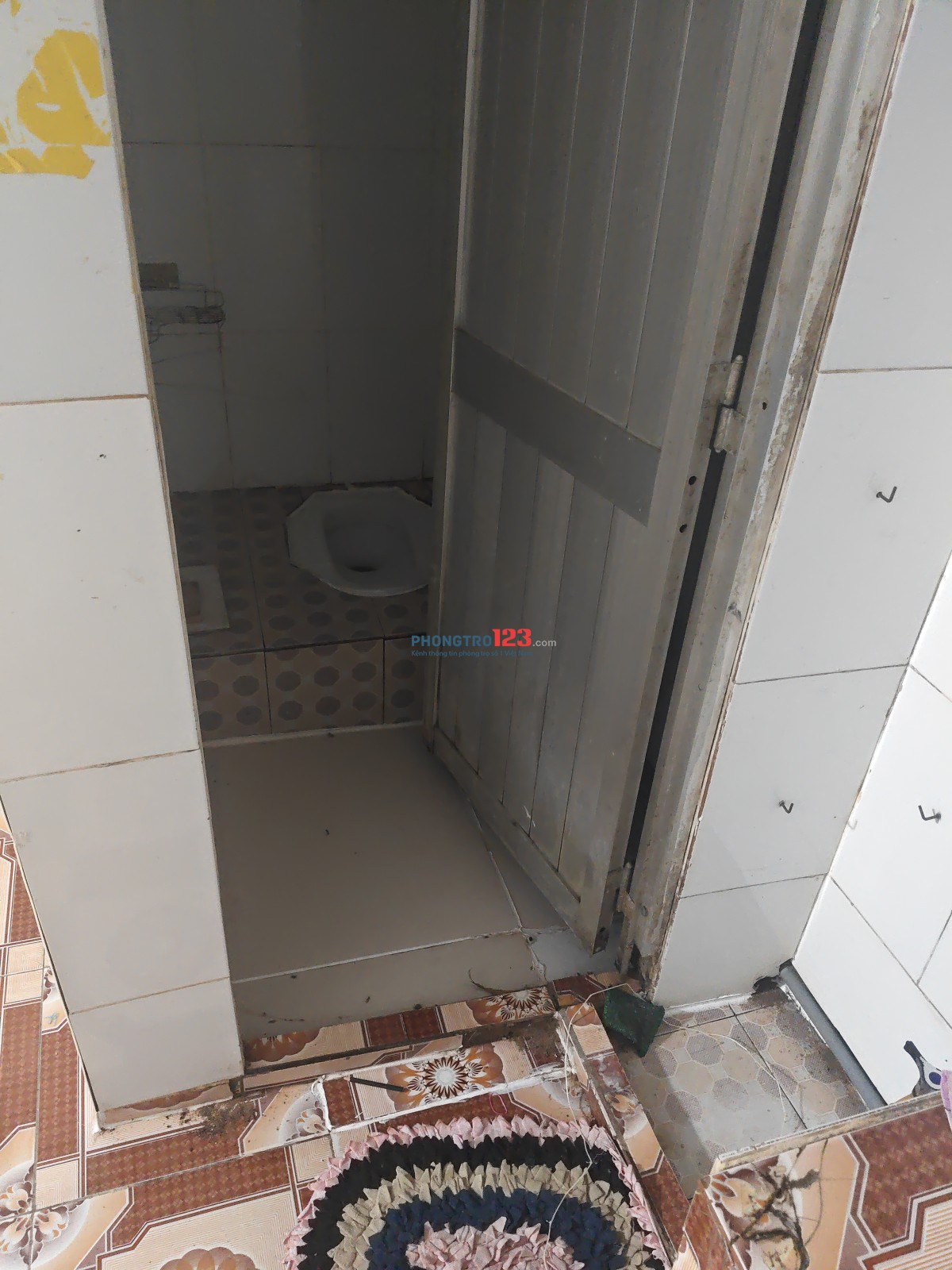 Phòng trọ bình dân 500k/tháng, gần kcn trà nóc