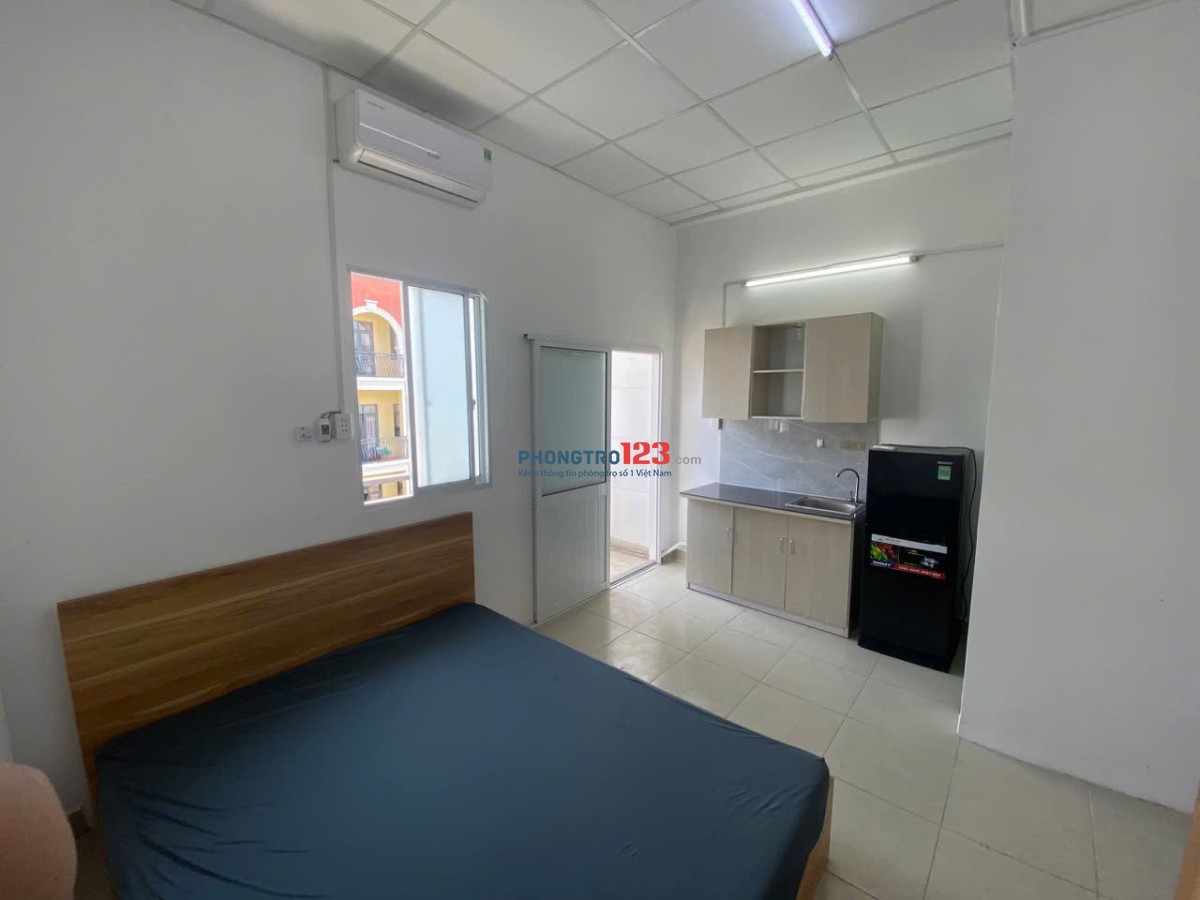 CHO THUÊ PHÒNG BAN CÔNG NGAY GIGAMALL CẦU BÌNH LỢI