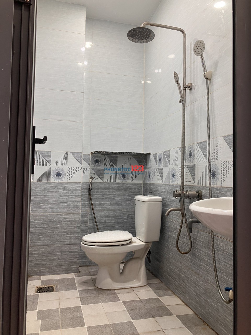 PHÒNG TRỌ LÊ ĐỨC THỌ. KHÔNG CHUNG CHỦ