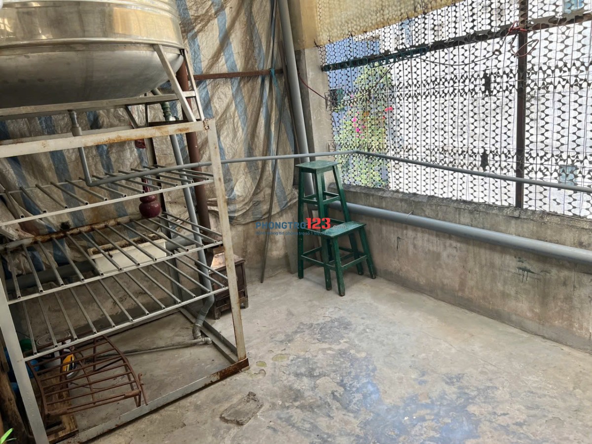 Cho thuê nhà 3 tầng, đường Trần Cung, phường Xuân Đỉnh, Hà Nội