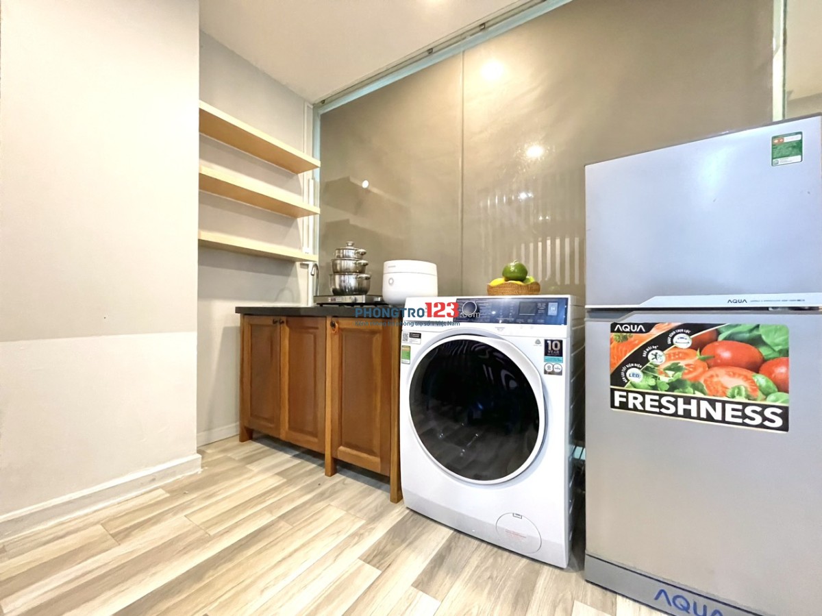 PHÒNG FULL NỘI THẤT SANG TRỌNG NGAY PHAN XÍCH LONG