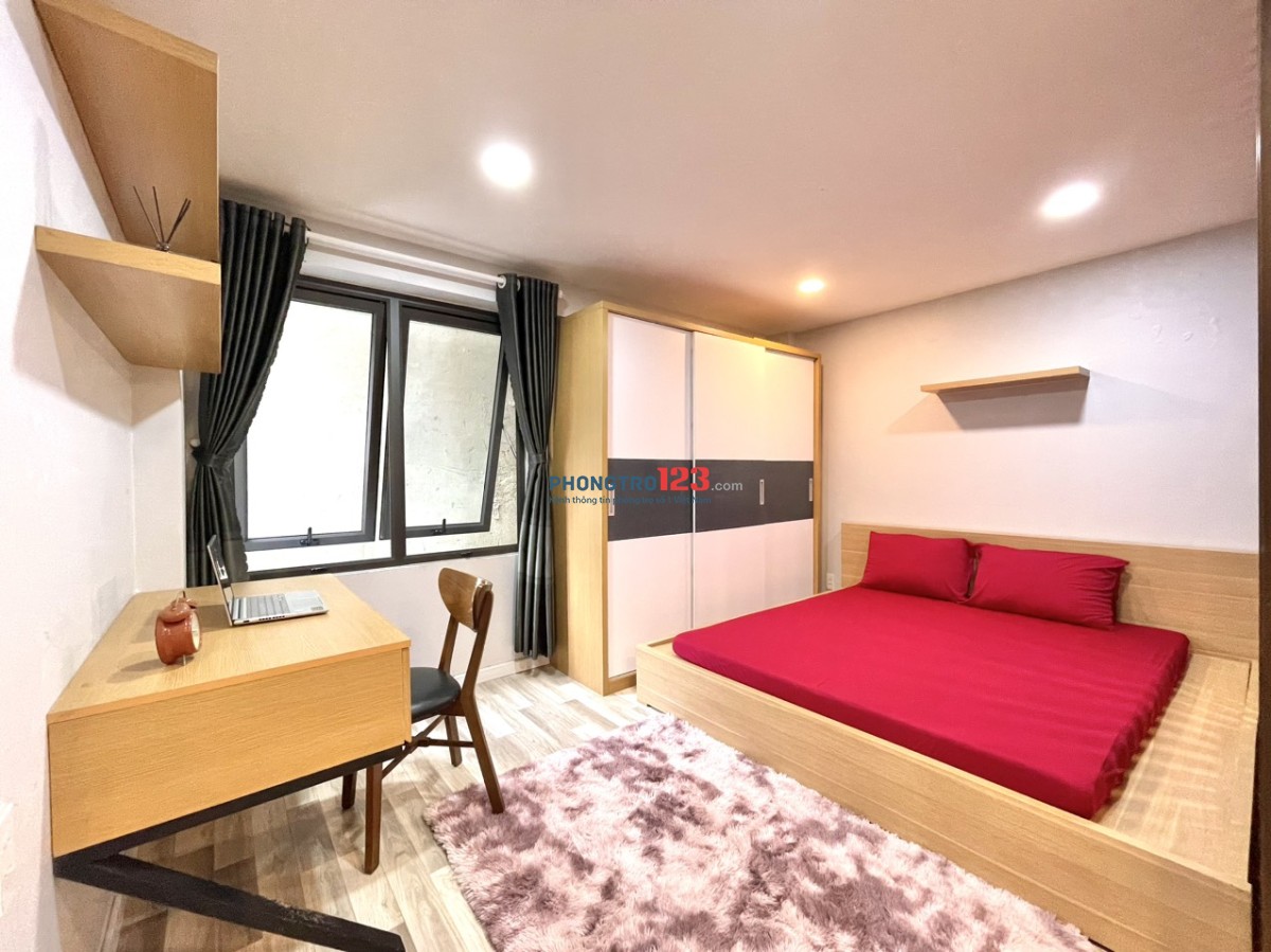 PHÒNG FULL NỘI THẤT SANG TRỌNG NGAY PHAN XÍCH LONG